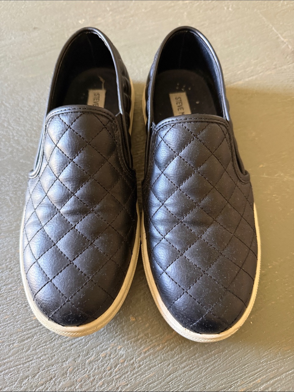 Steve Madden Black Quilted Slip-On sneakers 8